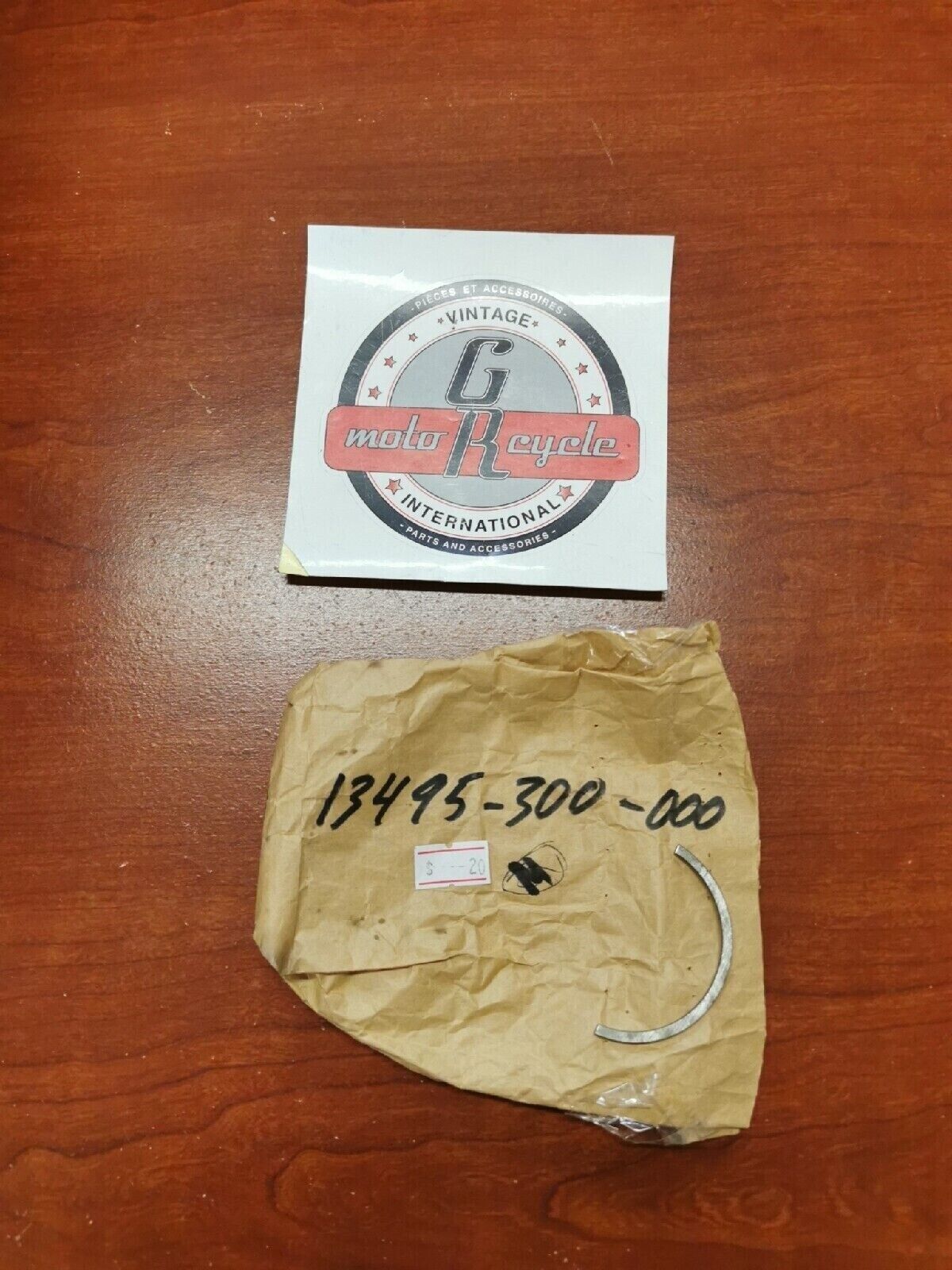 NOS Honda CB750K GL1000 GL1100 RING A, BALL BEARING SETTING 13495-300-000 H33