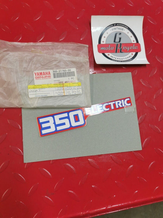 NOS YAMAHA YFM350 1989 EMBLEM 3GD-21783-00-00 Y28