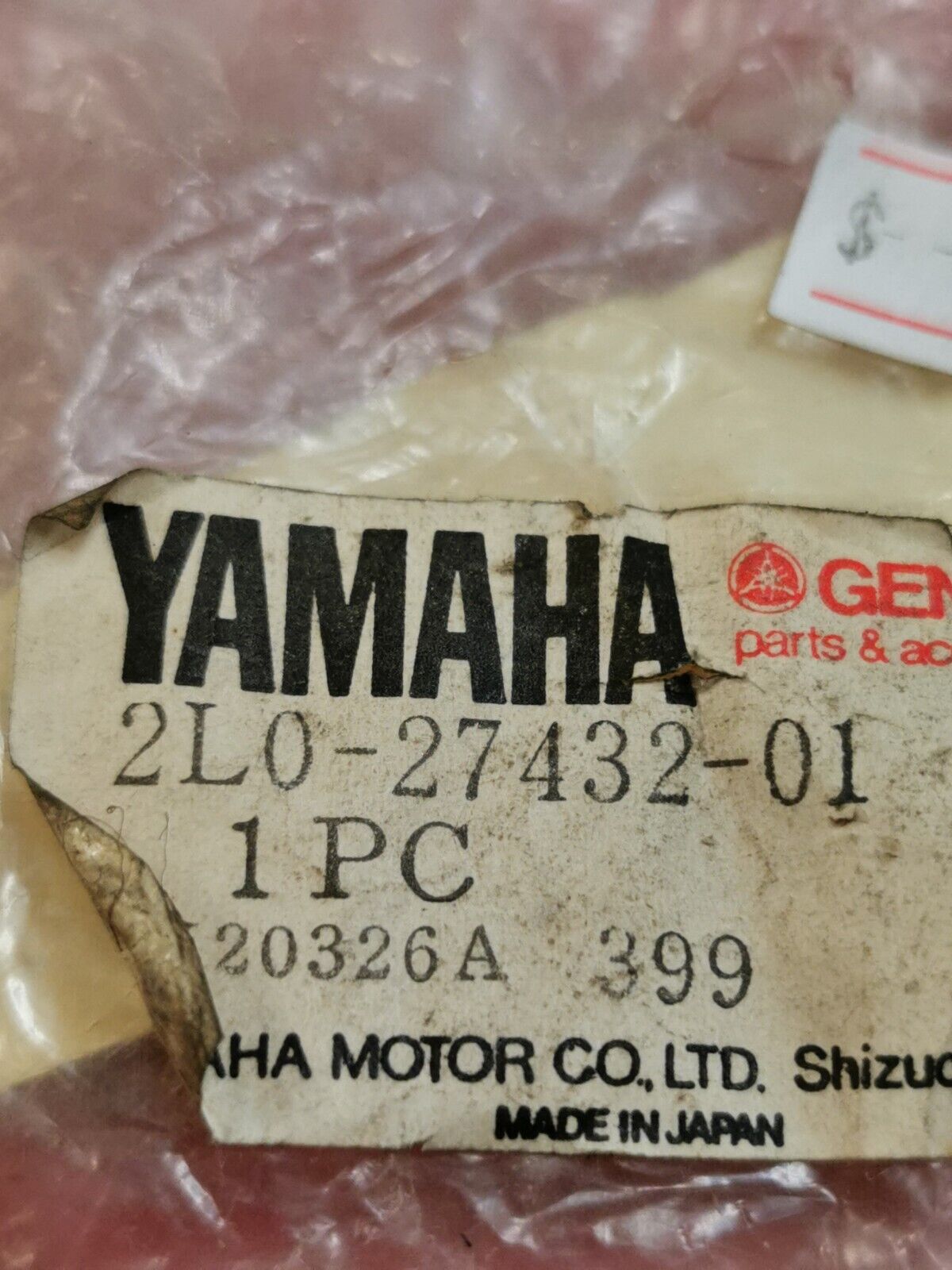 NOS YAMAHA XS400 XS360 1976 - 1981 BRACKET 2L0-27442-01-00 Y30