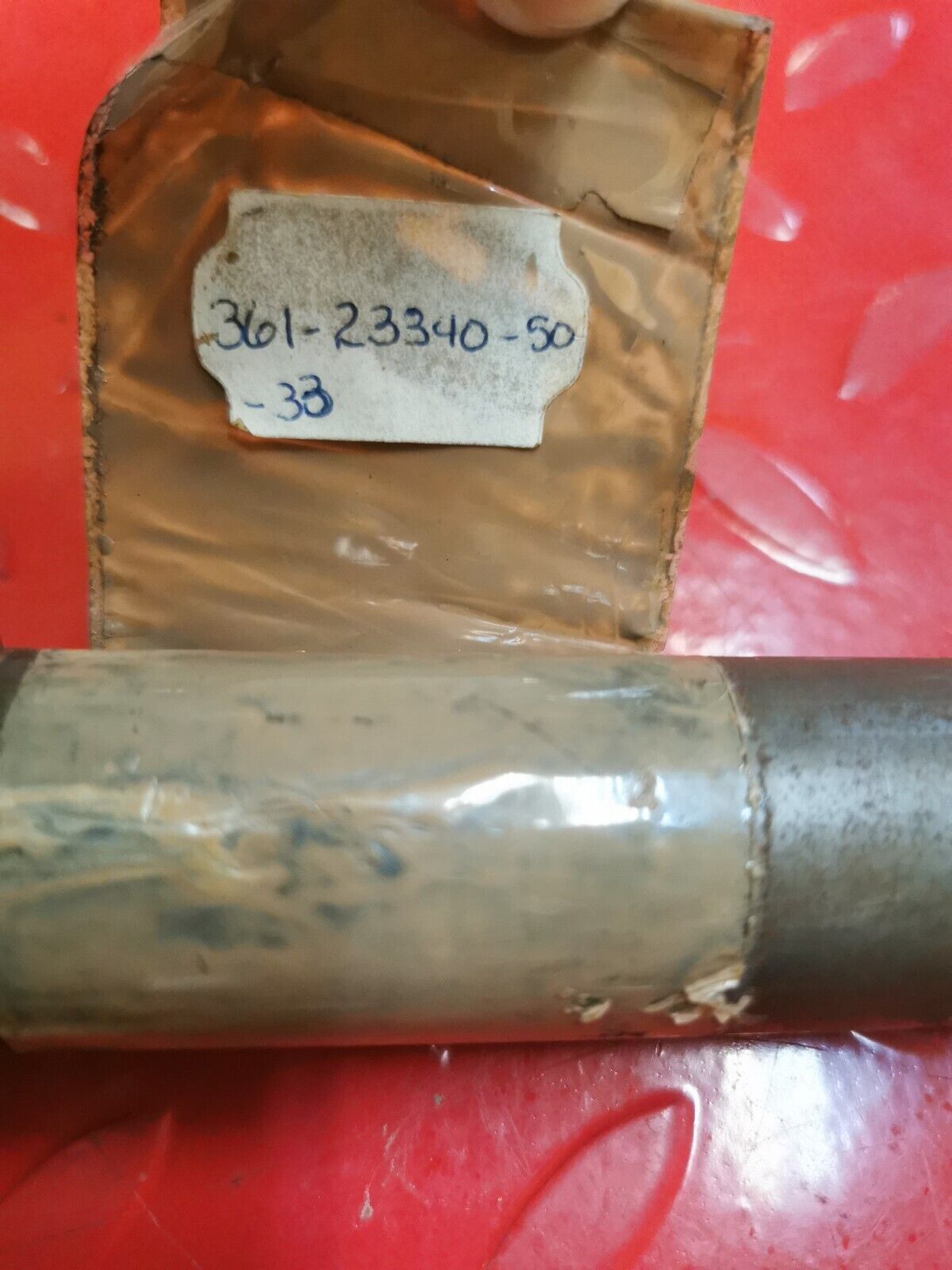 NOS YAMAHA RD250 1973 1974 1975 UNDER BRACKET 361-23340-50-33 Y28