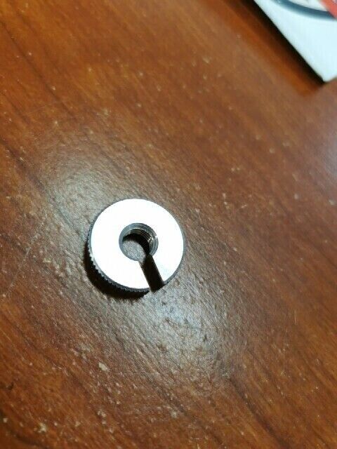 NOS Yamaha IT200 TT600 TY250 WR250 WR400 YZ125 NUT (23X) 90179-08401-00 Y107