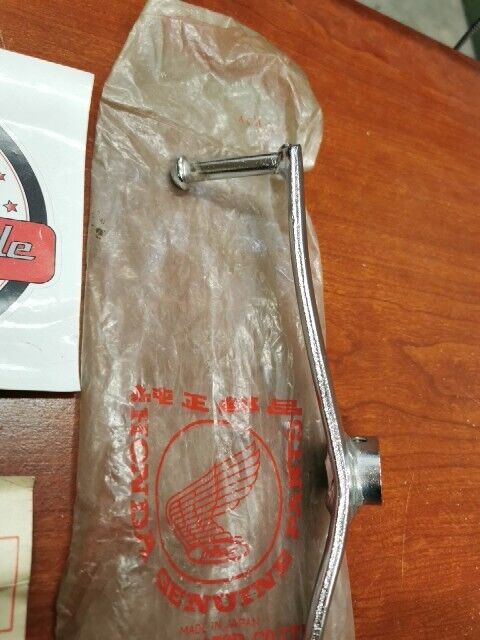 NOS Honda S90 CL90 GEARSHIFT PEDAL LEVER ARM 24700-028-670 SUB 24700-111-970 H75