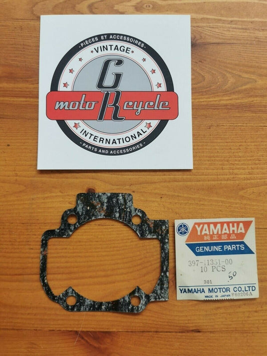 NOS Yamaha RD200 GASKET, CYLINDER 397-11351-00-00 397-11351-09-00 Y7