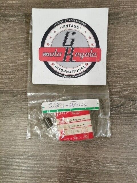 NOS SUZUKI A100 AX100 DS185 GT250 RM100 RM125 PAWL KICK STARTER 26231-20000  S58
