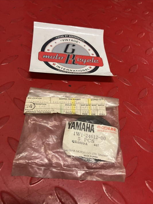 NOS YAMAHA FUEL TANK CAP GASKET 1W1-24612-00-00 Y65