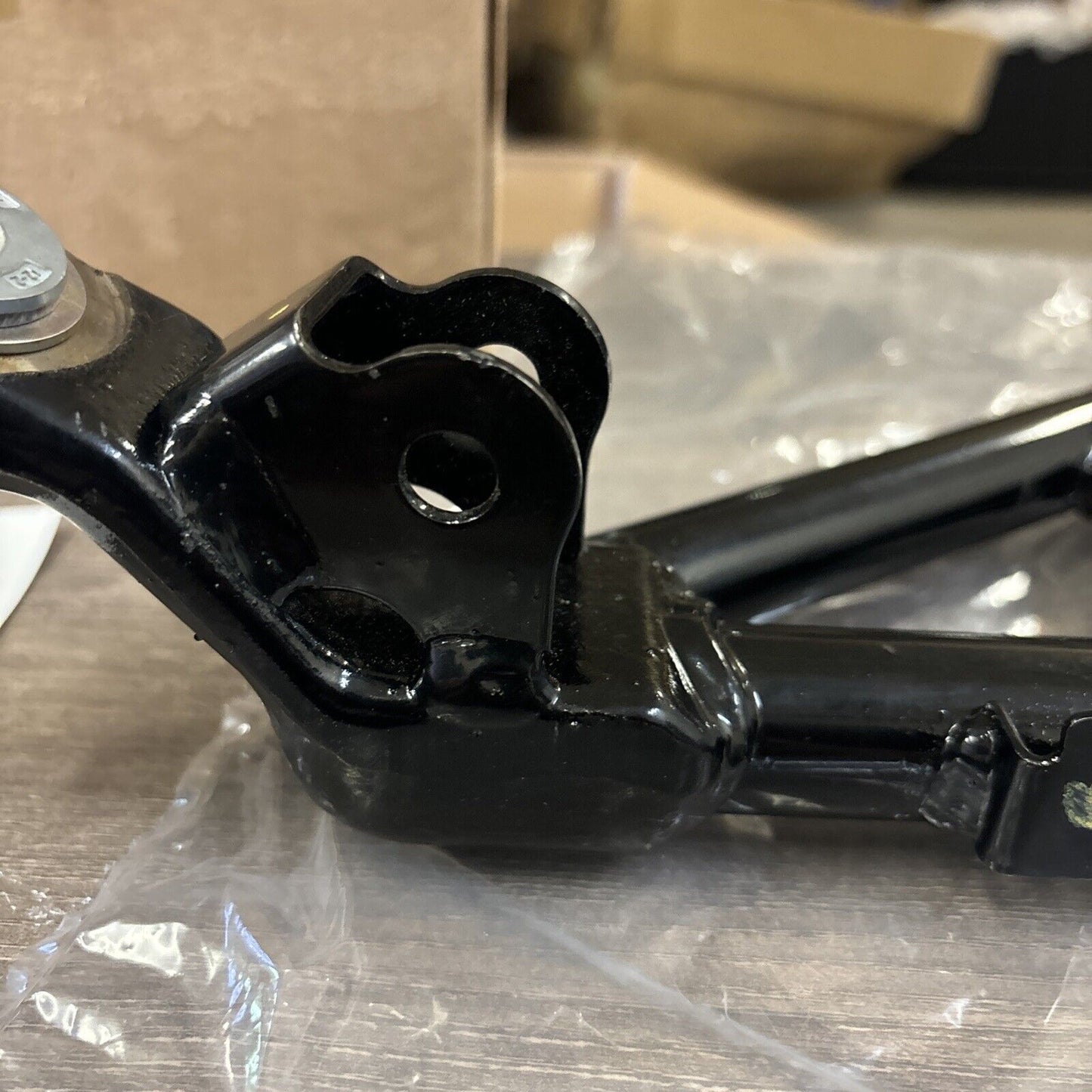 NOS Honda 2006 TRX350FE TRX350FM FRONT LEFT UPPER ARM 51380-HN5-N00 H115