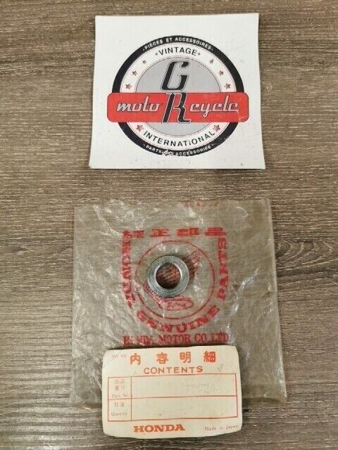 NOS HONDA CB250N CB400 1978 - 1980 COLLAR FRONT WHEEL 44311-413-000  H79