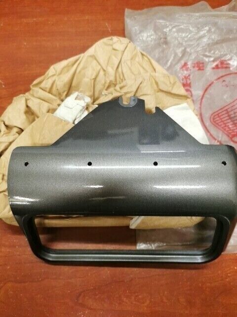 NOS Honda 1982 GL1100A RIGHT TURN SIGNAL BASE 81215-463-771ZG H69