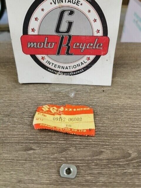 NOS SUZUKI AS50 A100 DR370 F70 NUT 09152-06002 S39