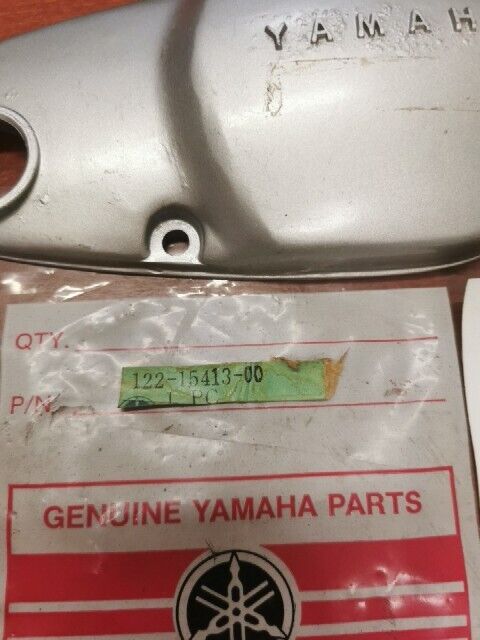 NOS Yamaha 1964 YG1 1964 1965 YJ1 CARBURETOR COVER 122-15413-00-00 Y153