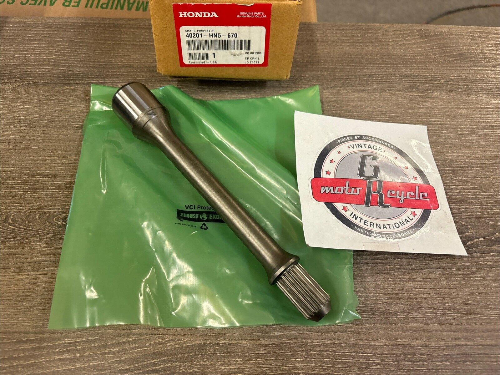 NOS Honda TRX350 FE FM TE TM FA FGA PROPELLER SHAFT 40201-HN5-670 H133