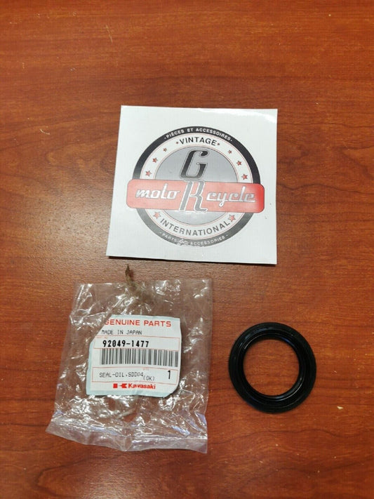 NOS Kawasaki KLF300 KLF400 KVF400 KVF300 OIL SEAL 92049-1477 K27