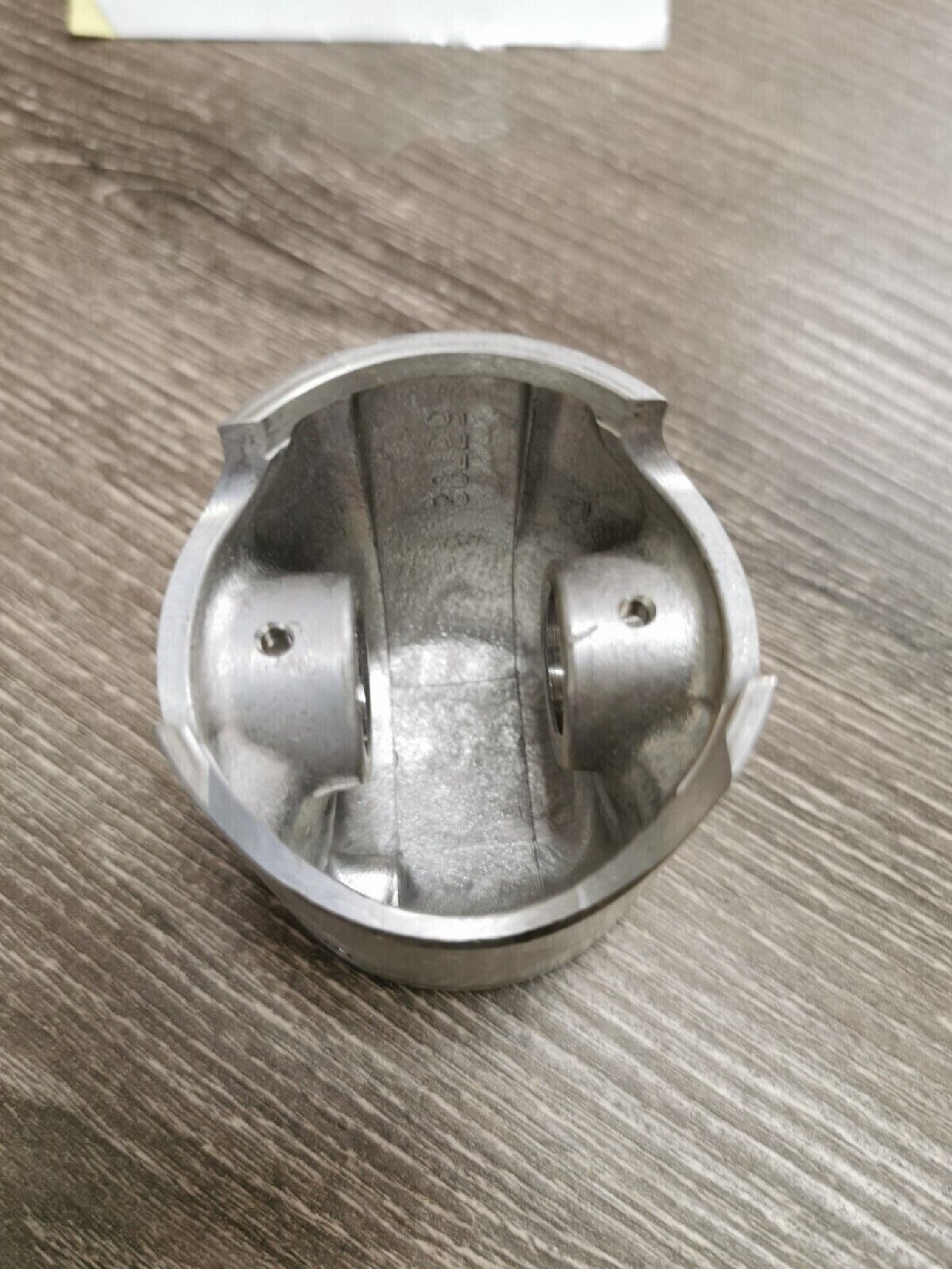 NOS YAMAHA YZ100 YZ125  1974 - 1977  PISTON STD   537-11631-02-96  Y53