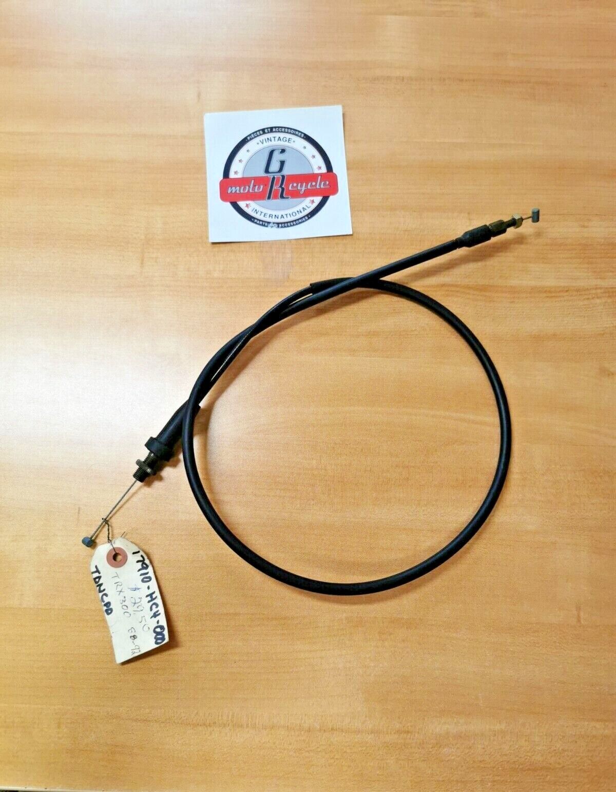 NOS HONDA   TRX300FW   1988 - 1992  CABLE THROTTLE  17910-HC4-000  H22