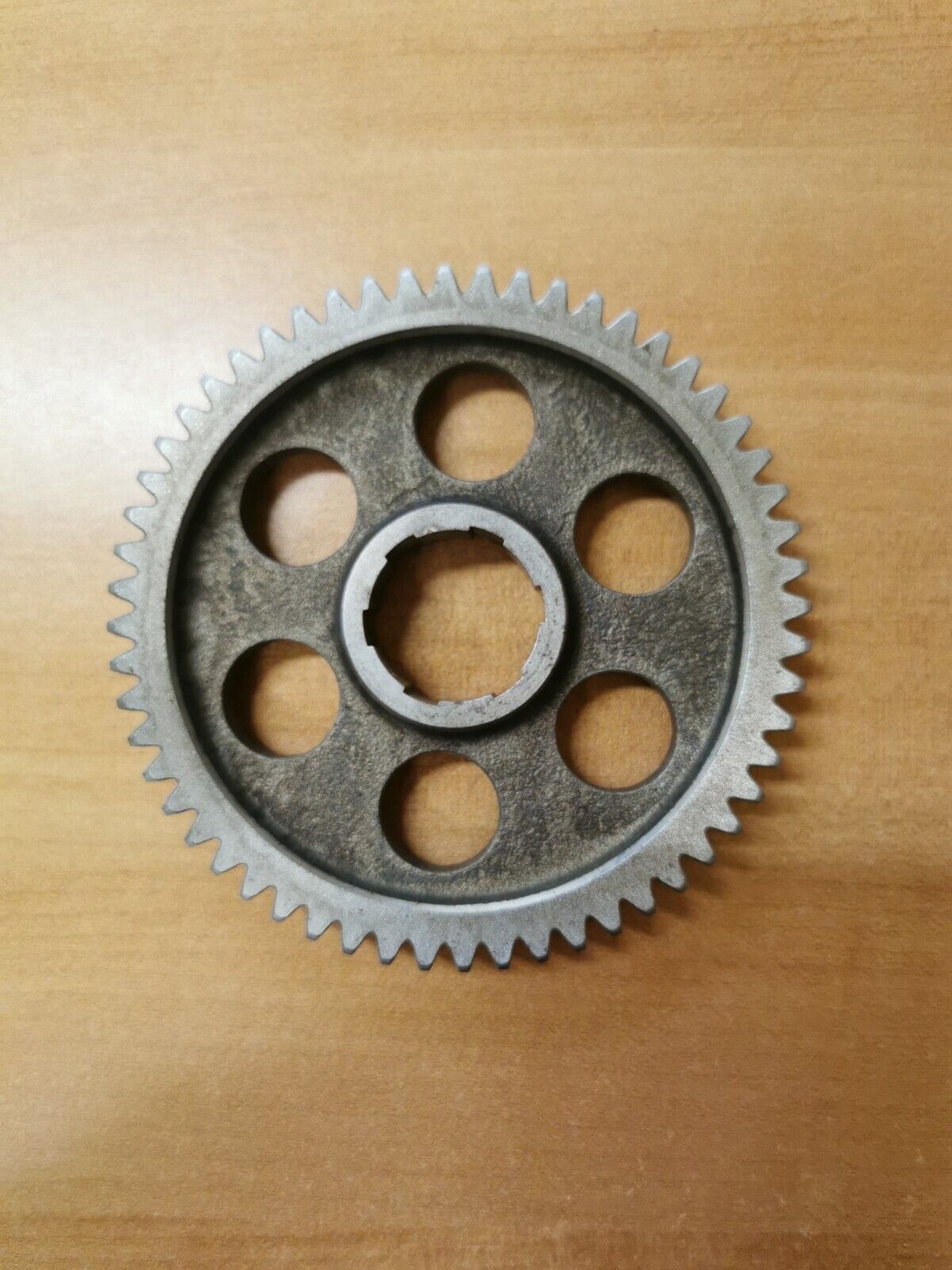 NOS HONDA CB750 GEAR FINAL DRIVEN 56T 23511-300-020 H21