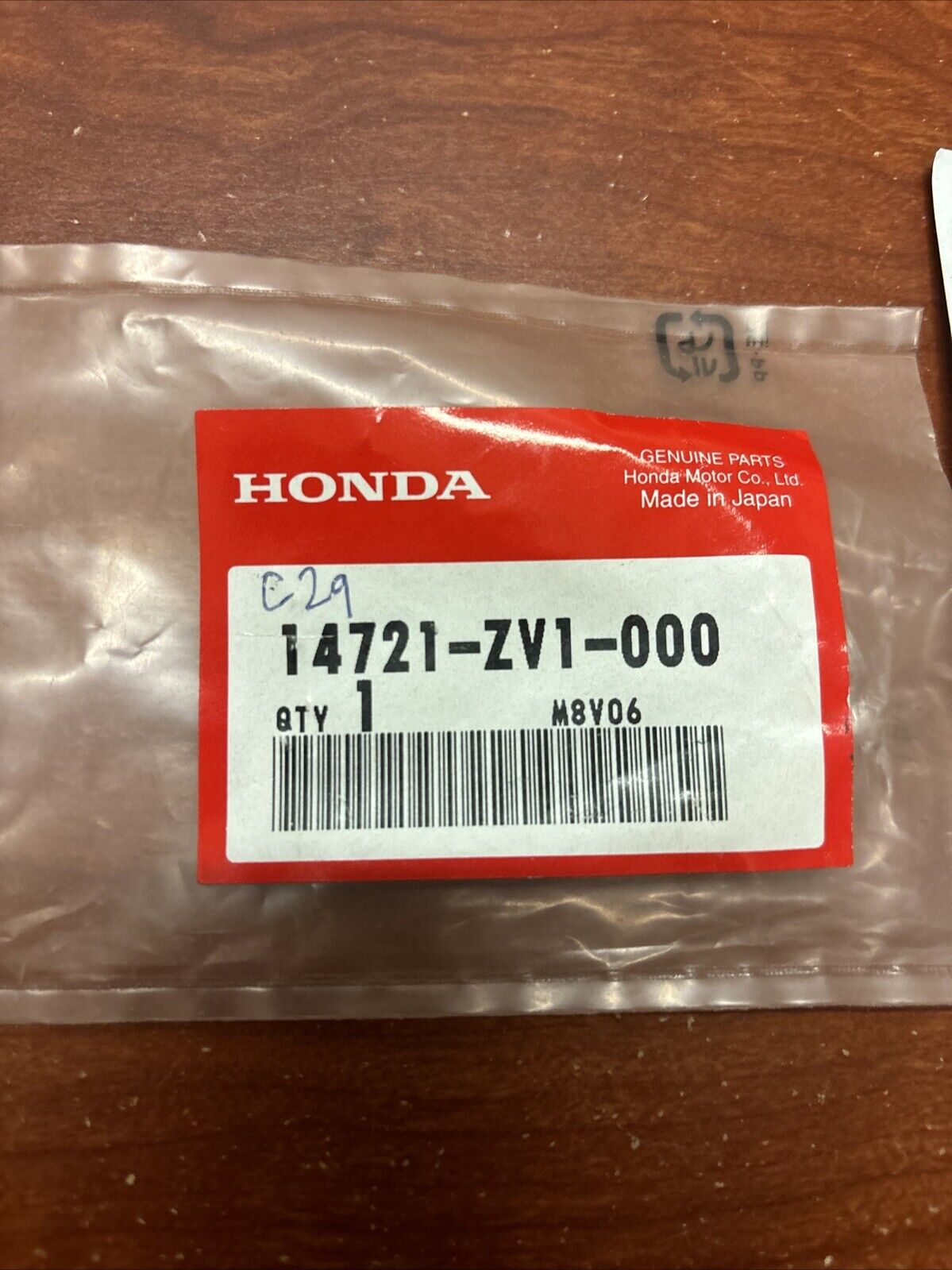NEW NOS Honda BF5 BF50 EXHAUST VALVE 14721-ZV1-000 H183