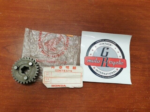 NEW NOS Honda C110 CA110 SECOND COUNTERSHAFT GEAR 28T 23441-011-020 H80