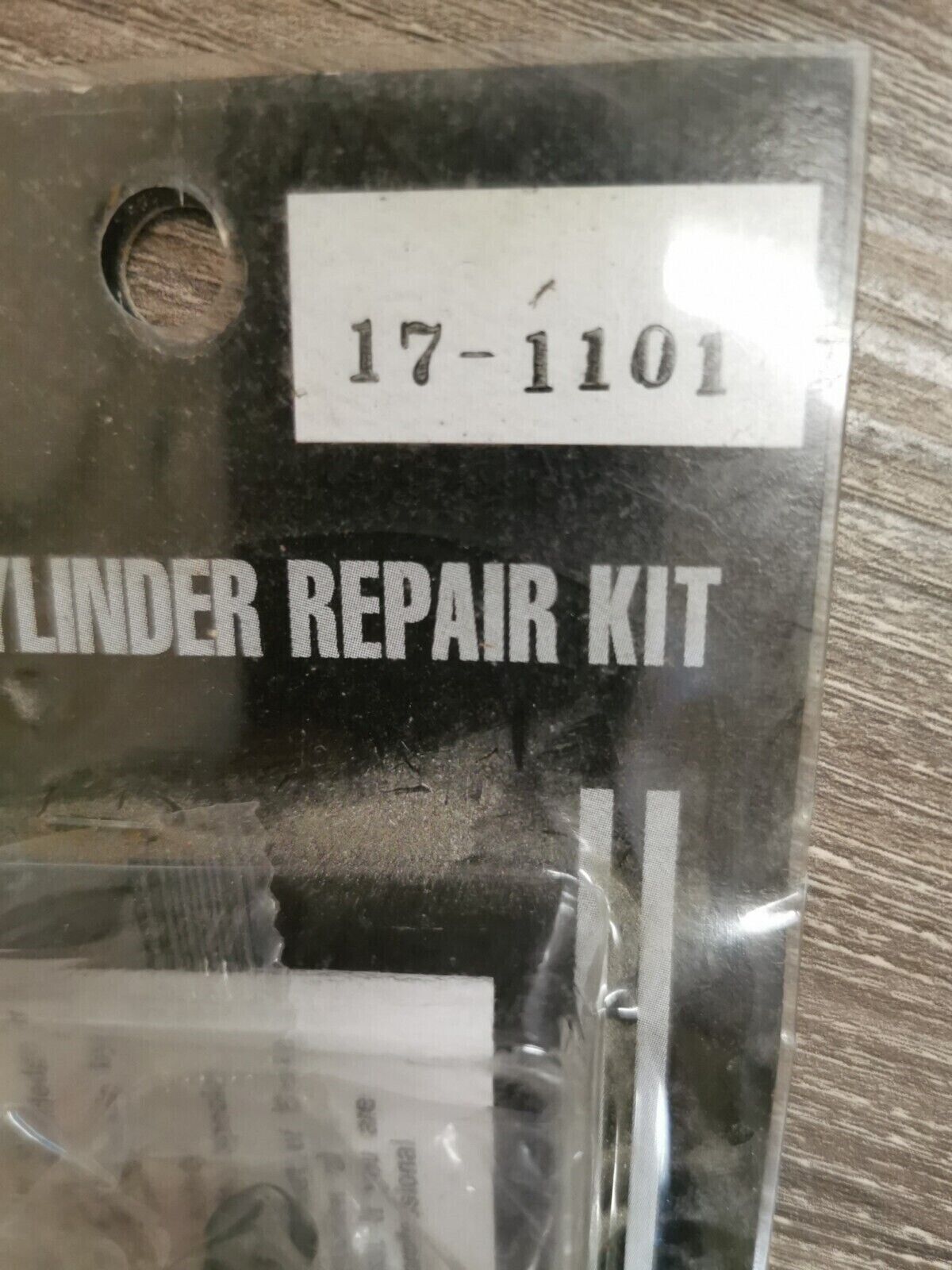 NOS TOUR MAX HONDA CB750 CB350 MASTER CYLINDER REPAIR KIT 17-1101 J18