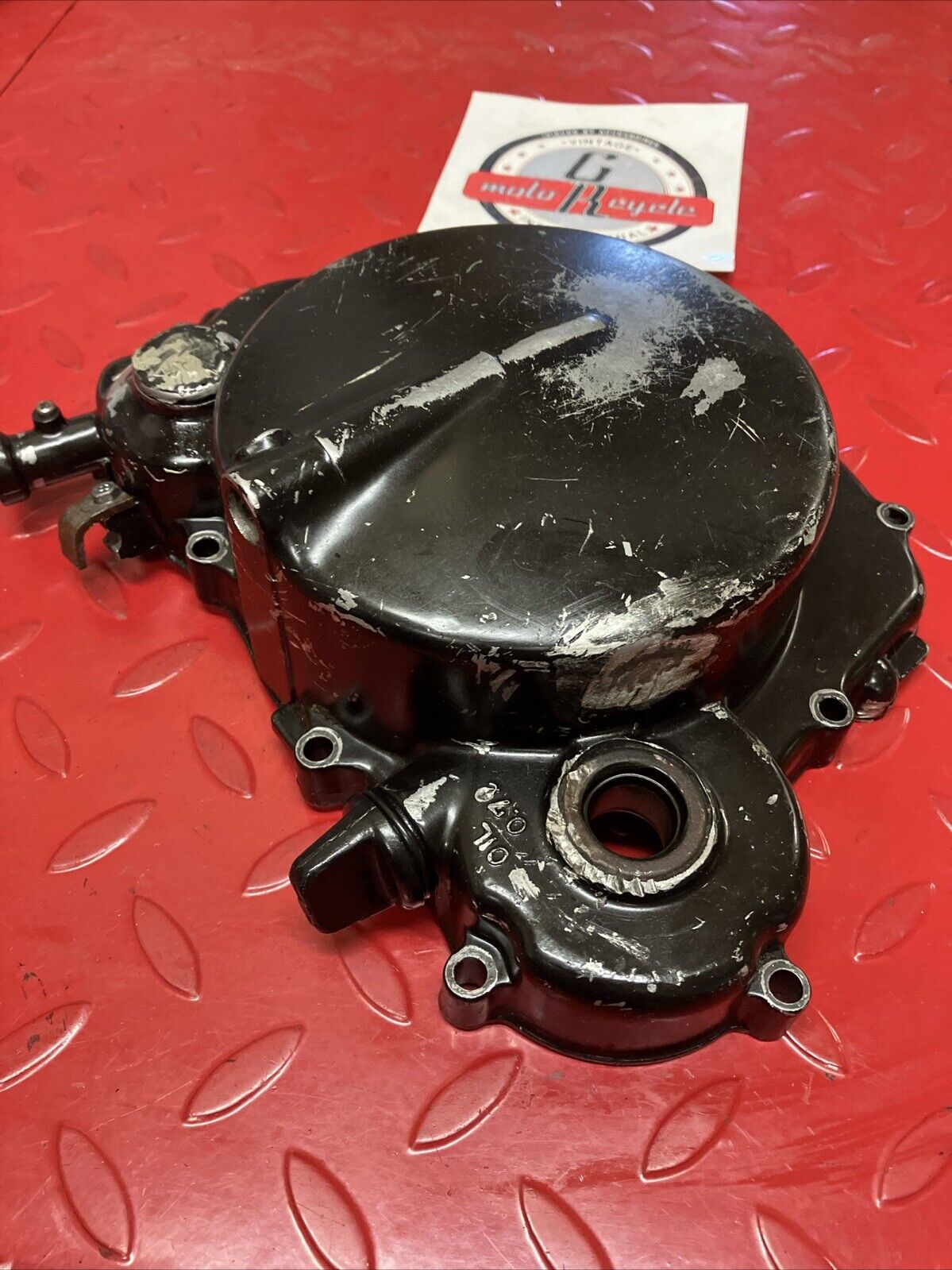 Kawasaki KDX200 1986 Right crankcase clutch cover 1987 NEED REPAIR