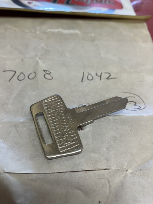 NOS KAWASAKI BLANK KEY LOCK 27008-1042 K12