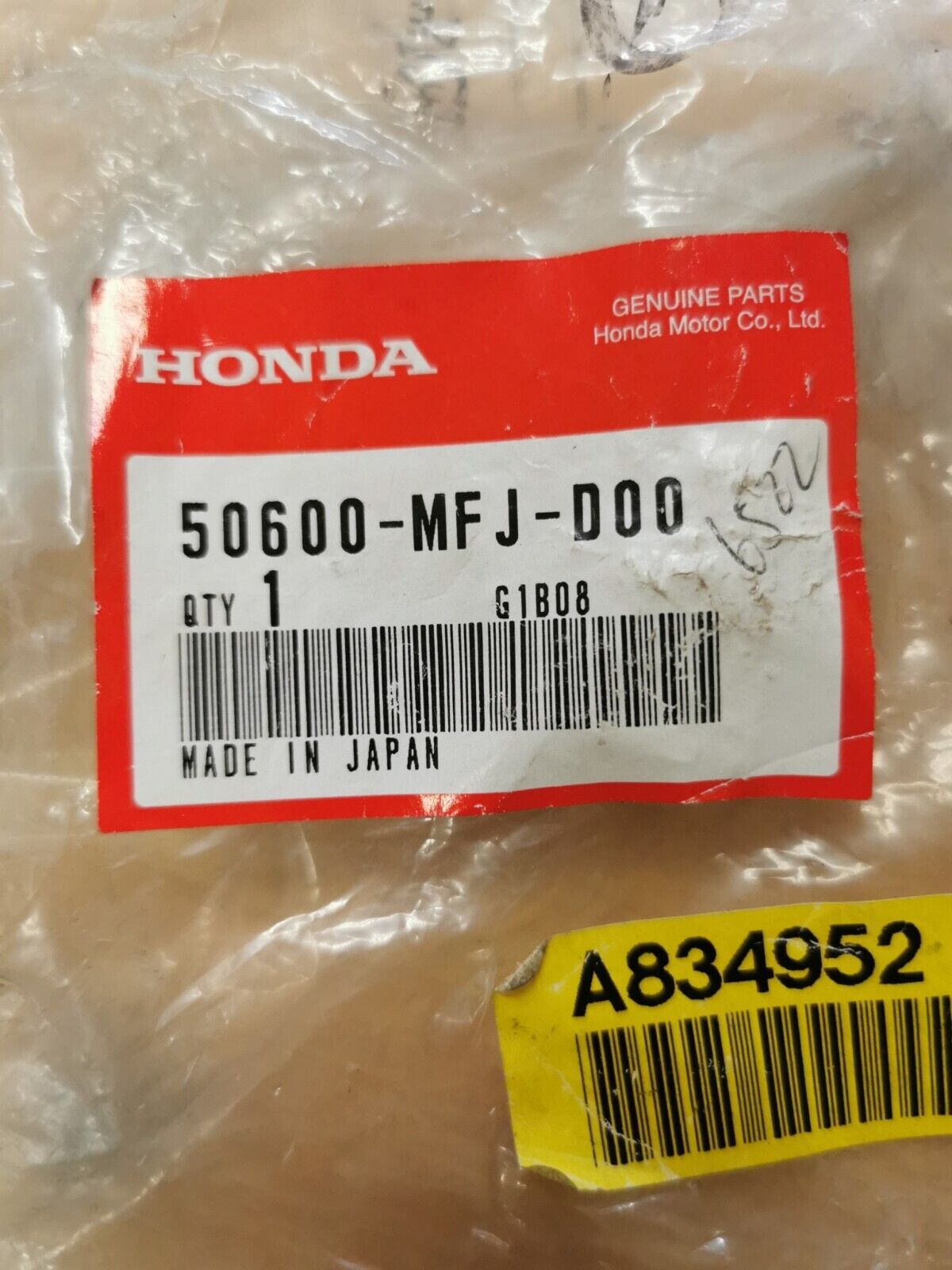 NOS HONDA    CBR600RR 2008 - 2022   MAIN STEP HOLDER 50600-MFJ-D00  H29