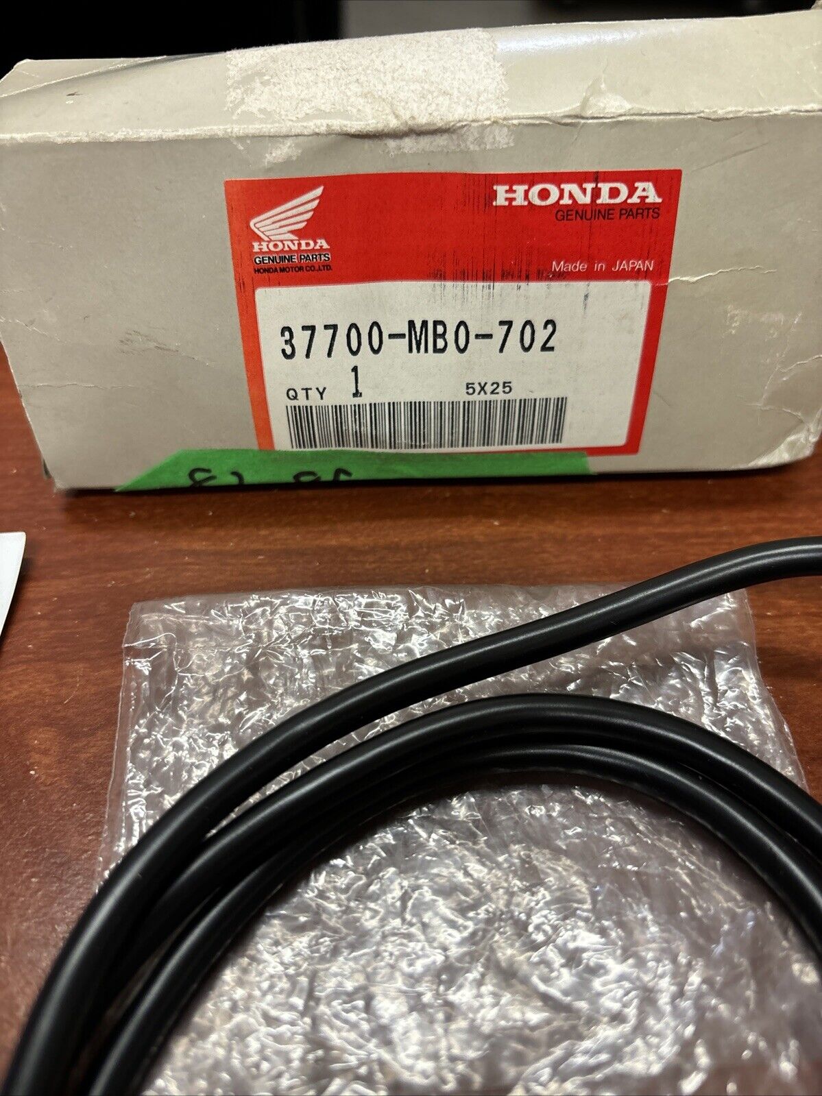 NOS Honda 1983 1984 1985 VF750S SPEEDOMETER SENSOR 37700-MB0-702 H168
