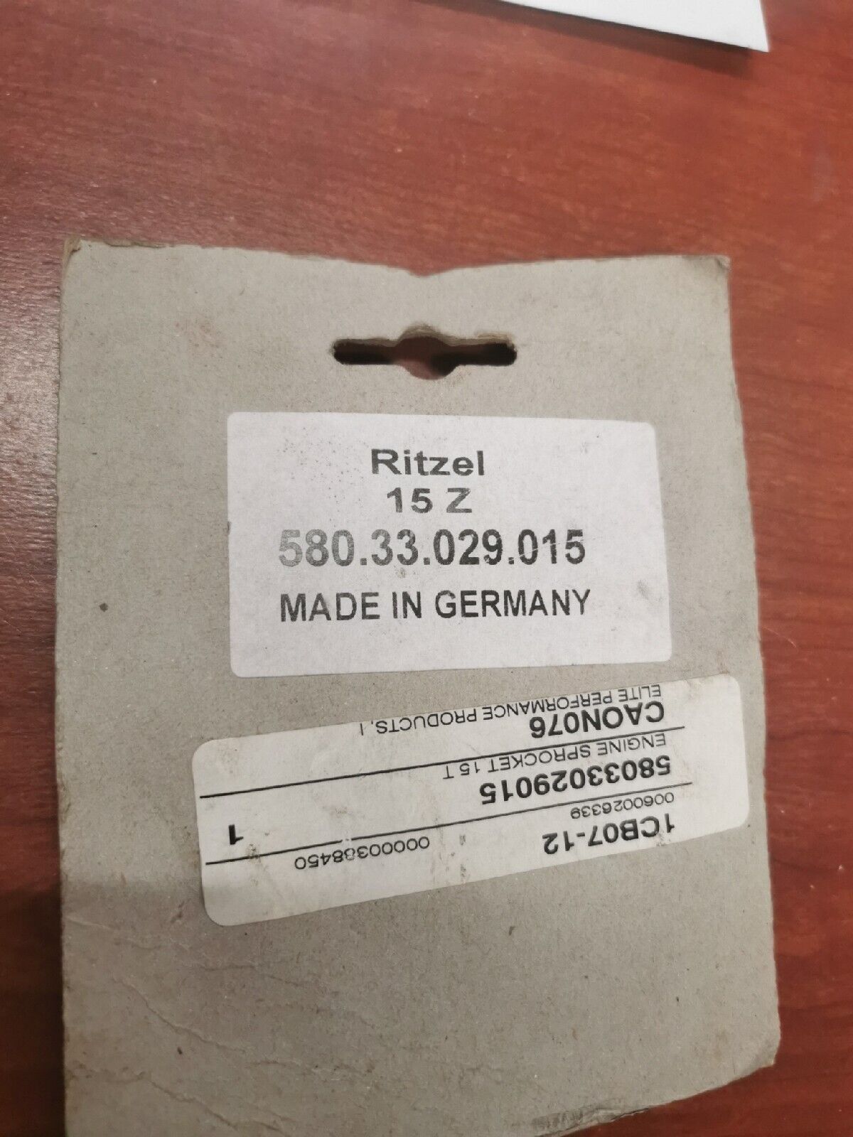 NOS KTM LC4 ENGINE SPROCKET 15T 58033029015 KT3