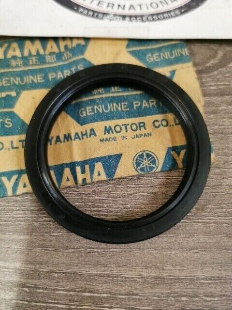 NOS YAMAHA XT500H DT250F XT500D DT1MX DT1S DT2 RT3 0IL SEAL 93105-50010-00 Y150