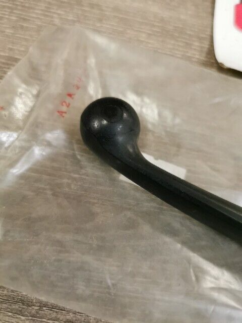 NOS HONDA MB50 1982 NS50F MBX50S LEVER R HANDLEBAR TOYO 53175-GE2-741 H89