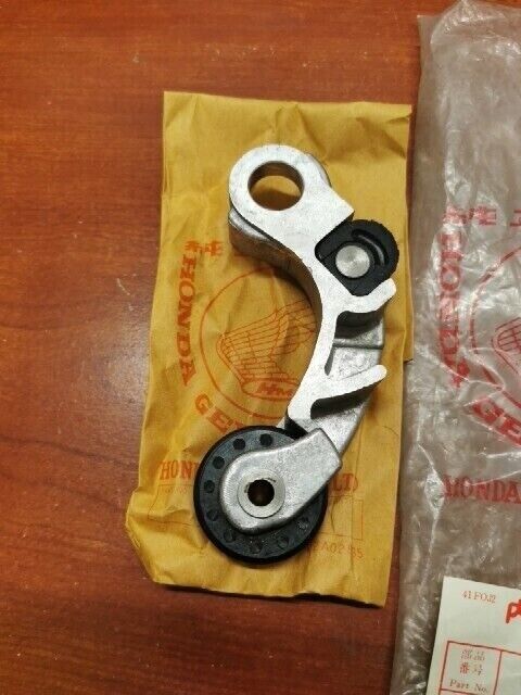 NOS Honda C92 CS92 C95 CA92 CA95 CB92 CB95 CAM CHAIN TENSIONER 14500-202-000 H93