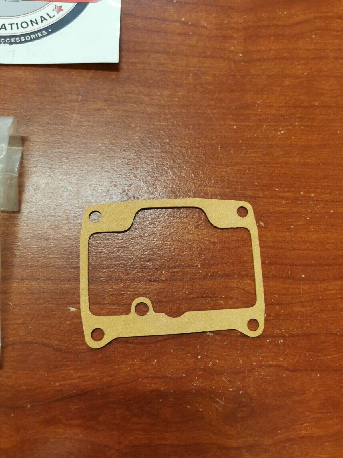 NOS Yamaha TZ350 YZ125 IT175 TZ250 GASKET FLOAT CHAMBER 483-14184-00-00 Y75