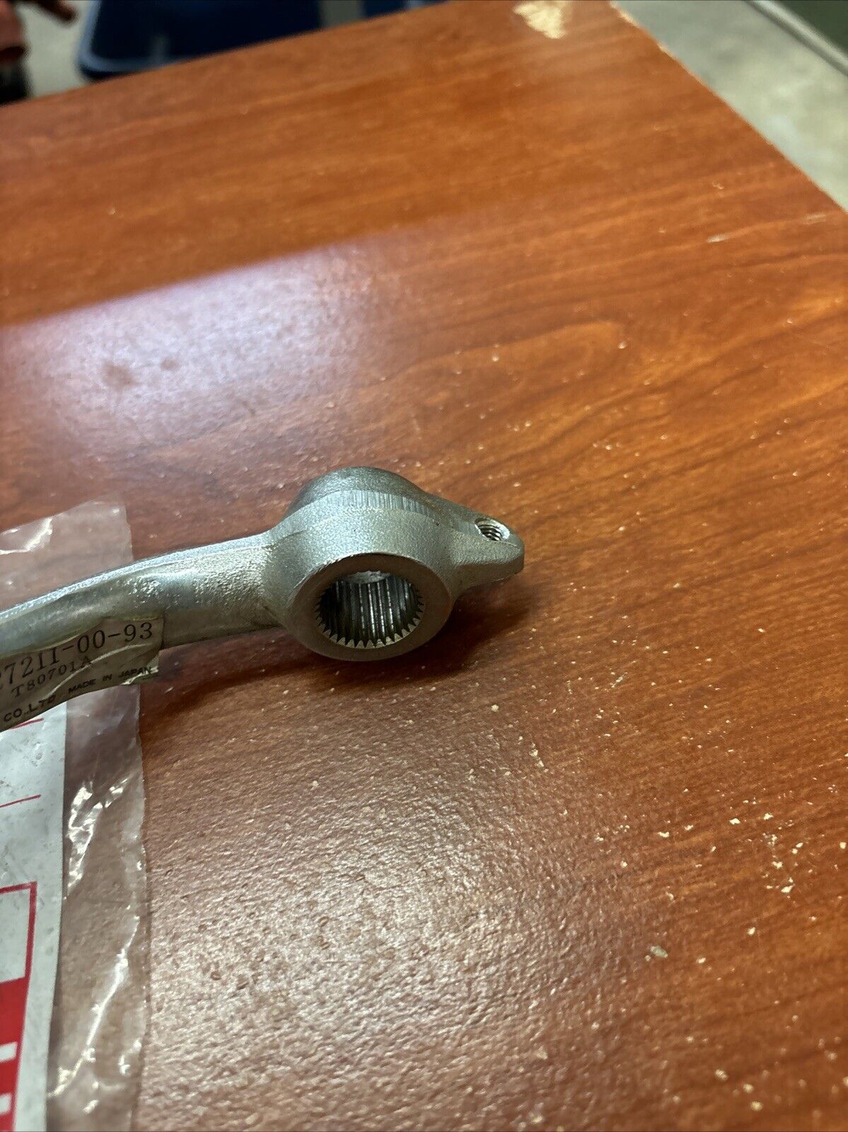 NOS Yamaha TX650 XS1 XS2 BRAKE PEDAL 256-27211-00-93 Y181