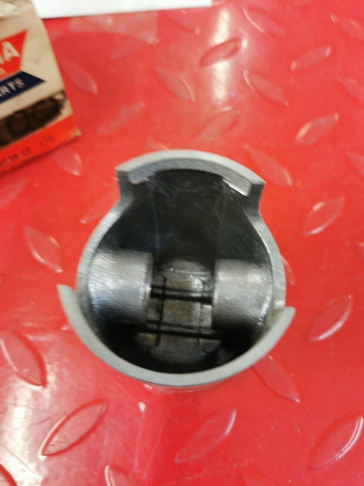 NOS YAMAHA YM1 1965  1966  PISTON STD  159-11631-00-96  Y50