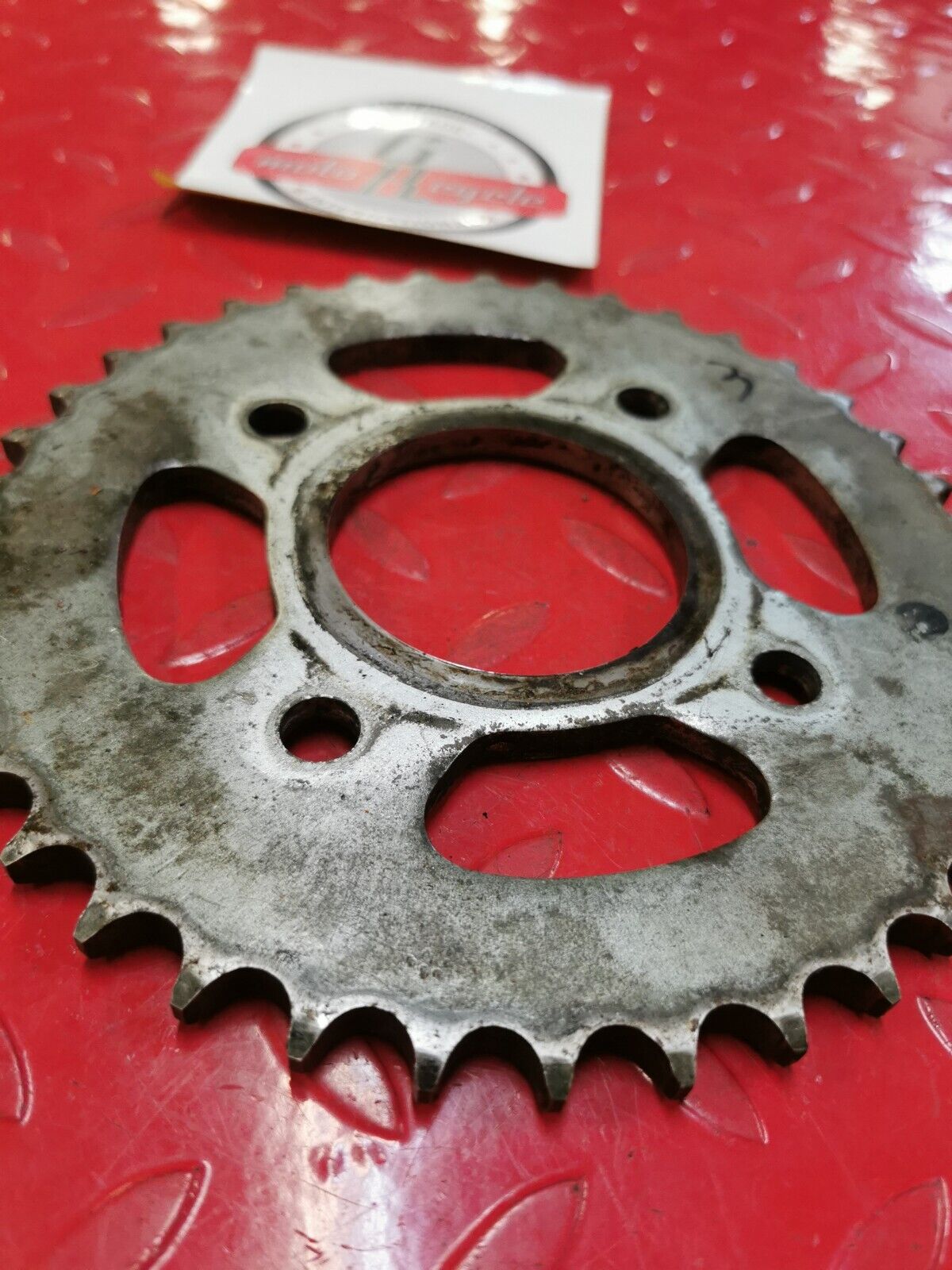 Yamaha RD400 1977 rear sprocket drive gear 38T 1976 1978 3