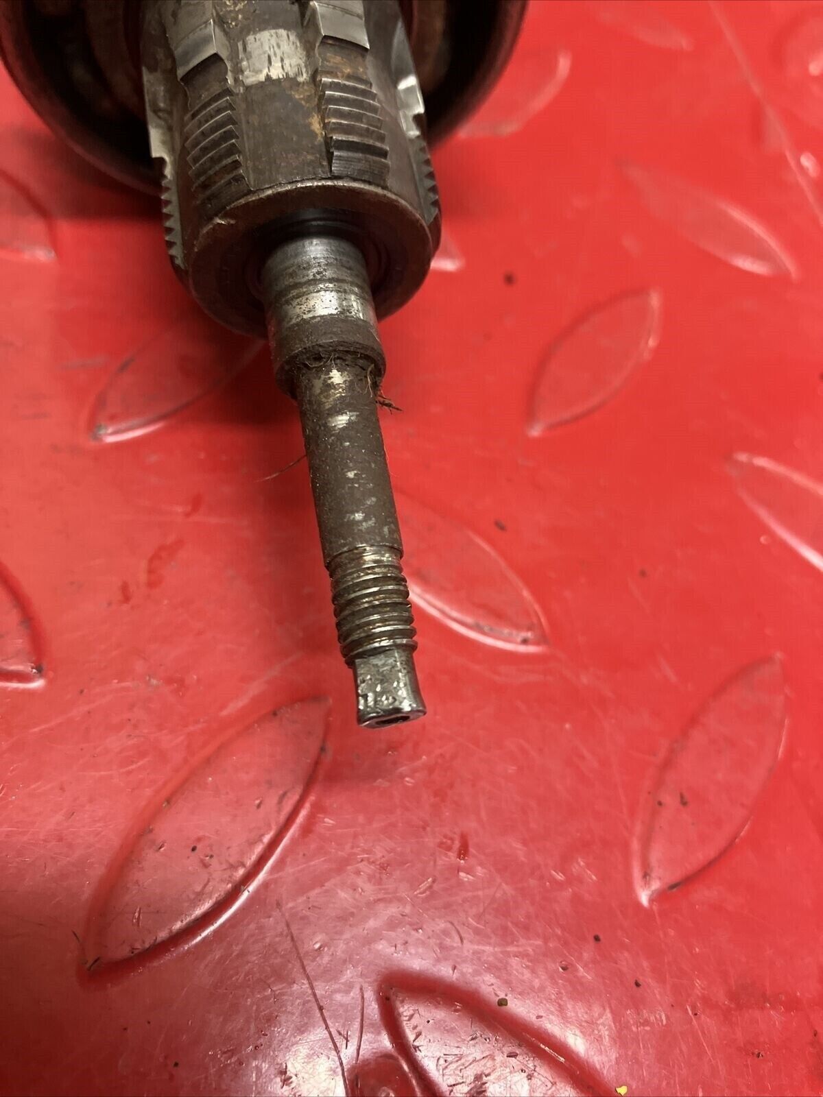 Suzuki TC125 1972 transmission shaft gear gearshift drum cam forks