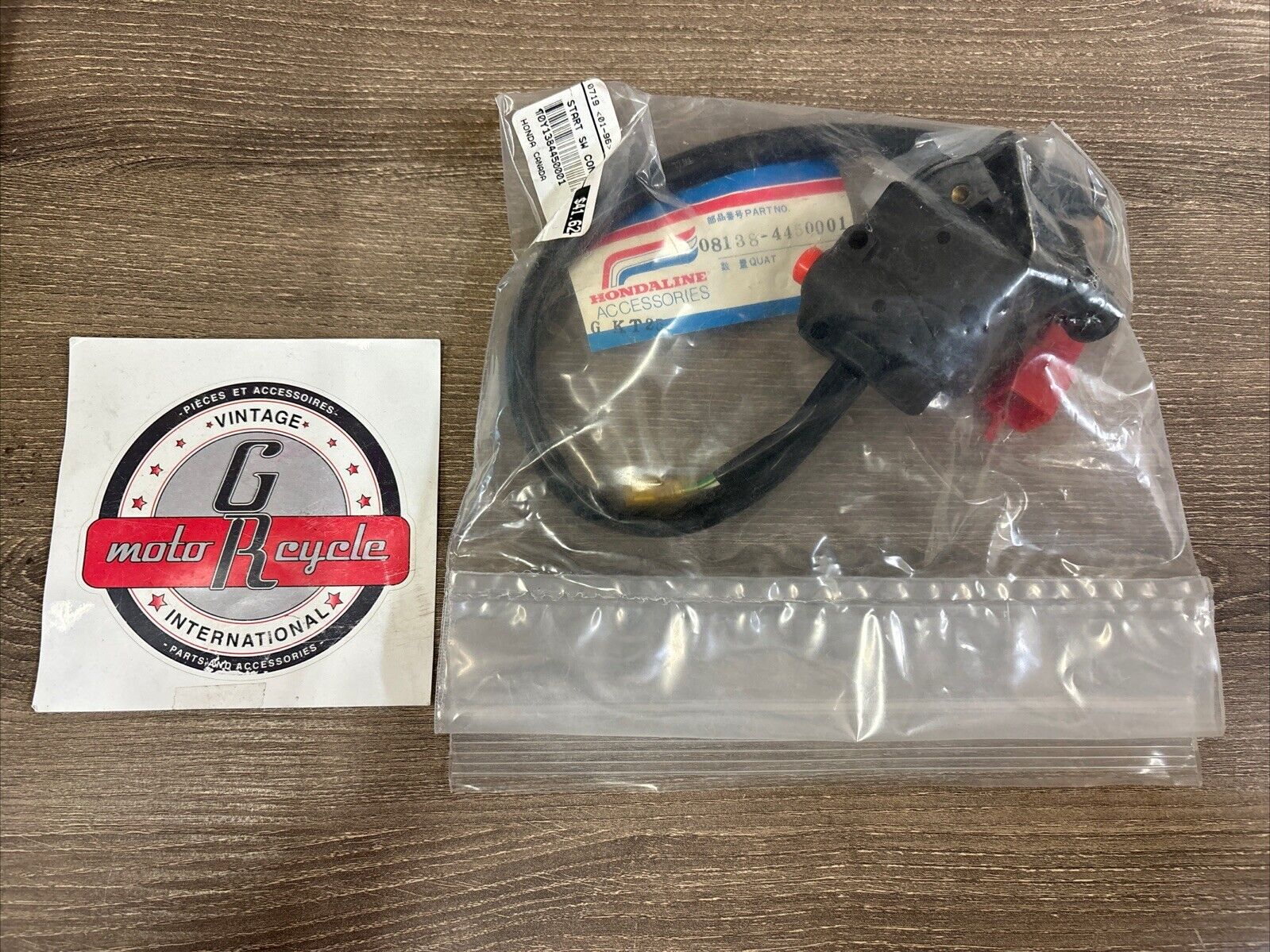 NOS Honda 1979 - 1982 CB750F SPORT CONTROL KIT KILL SWITCH 08138-4450001 H115