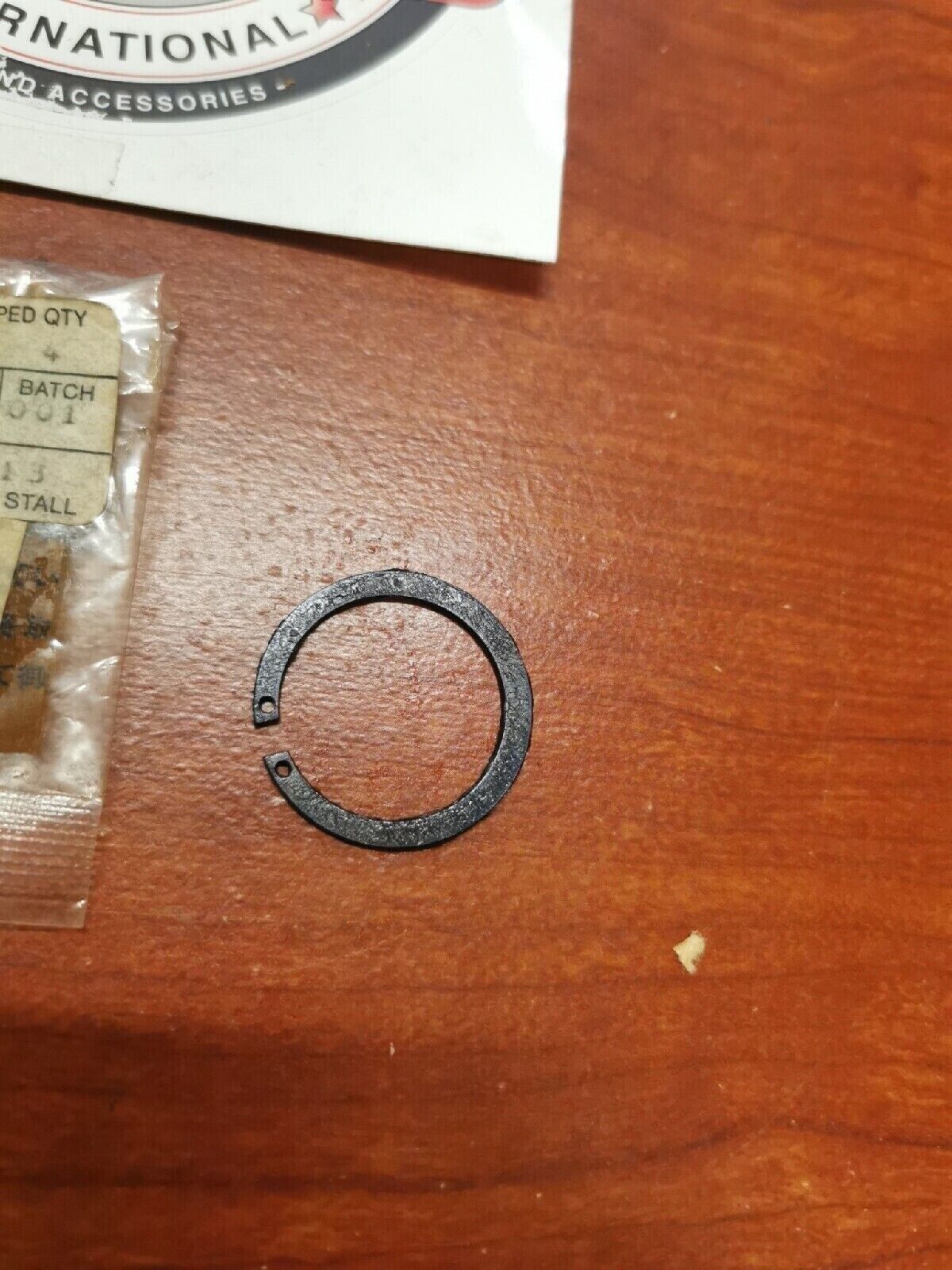 NOS Yamaha CIRCLIP 93440-25084-00 Y68