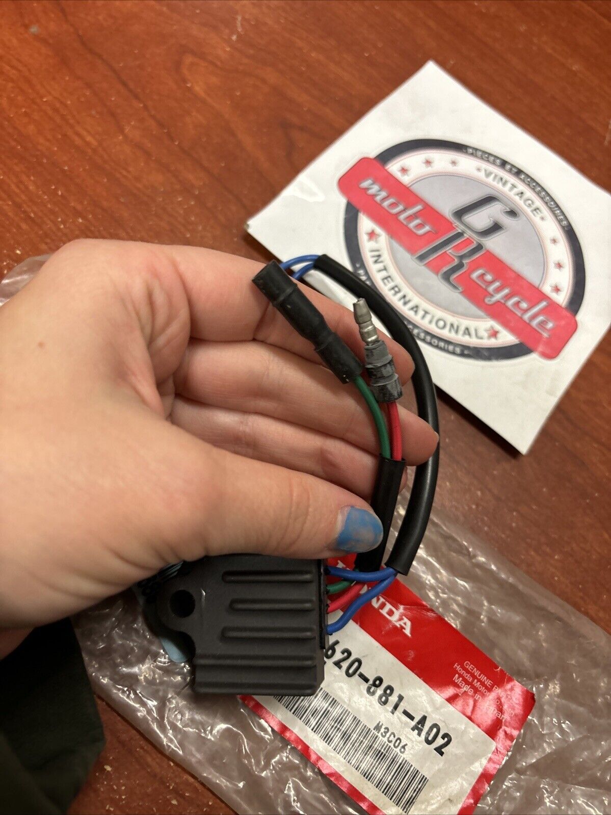 NOS Honda EM6000GP BF8 GX610 GXV390 RECTIFIER 31620-881-A02 H177