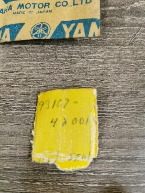 NOS YAMAHA G6SB YG5S JT2MX MJ2 MG1T YJ2 HS1B OIL SEAL 93107-42001-00 Y148