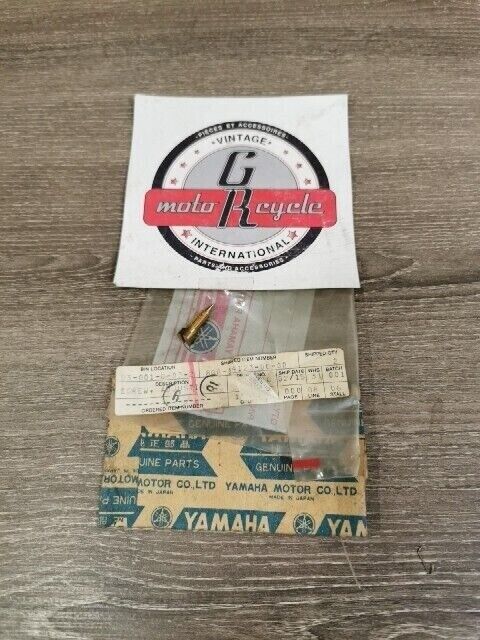 NOS YAMAHA ET340C ET340EC SRX440D SCREW AIR ADJUSTING 8G8-14123-00-00 Y158