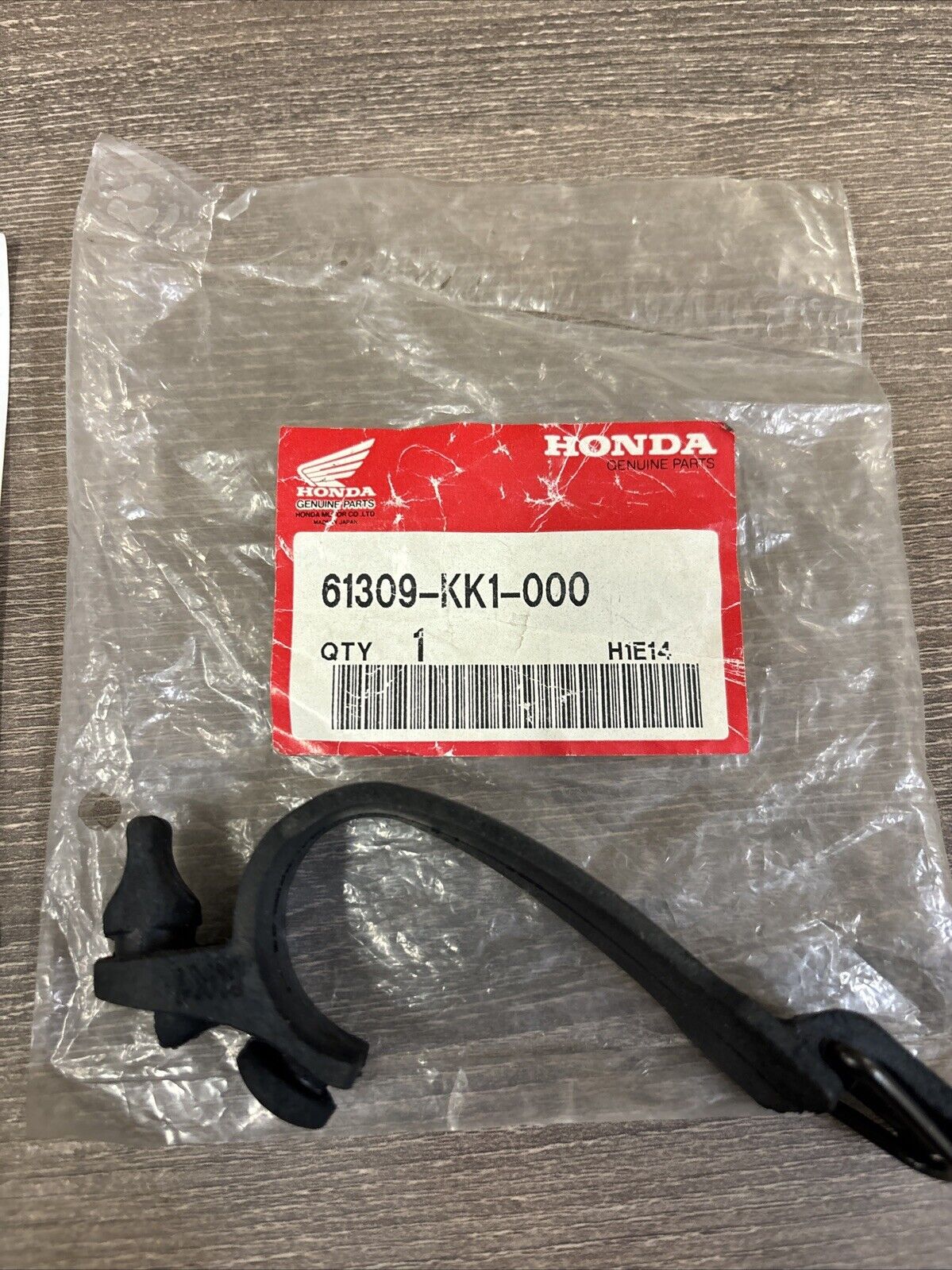 NOS Honda 1984 1985 XR250R HEADLIGHT CASE BAND 61309-KK1-000 H131