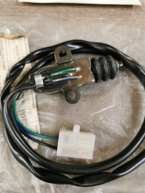 NOS YAMAHA XJ1100 MAXIM 1982 SWICH SIDE STAND 10L-82566-00-00 Y106