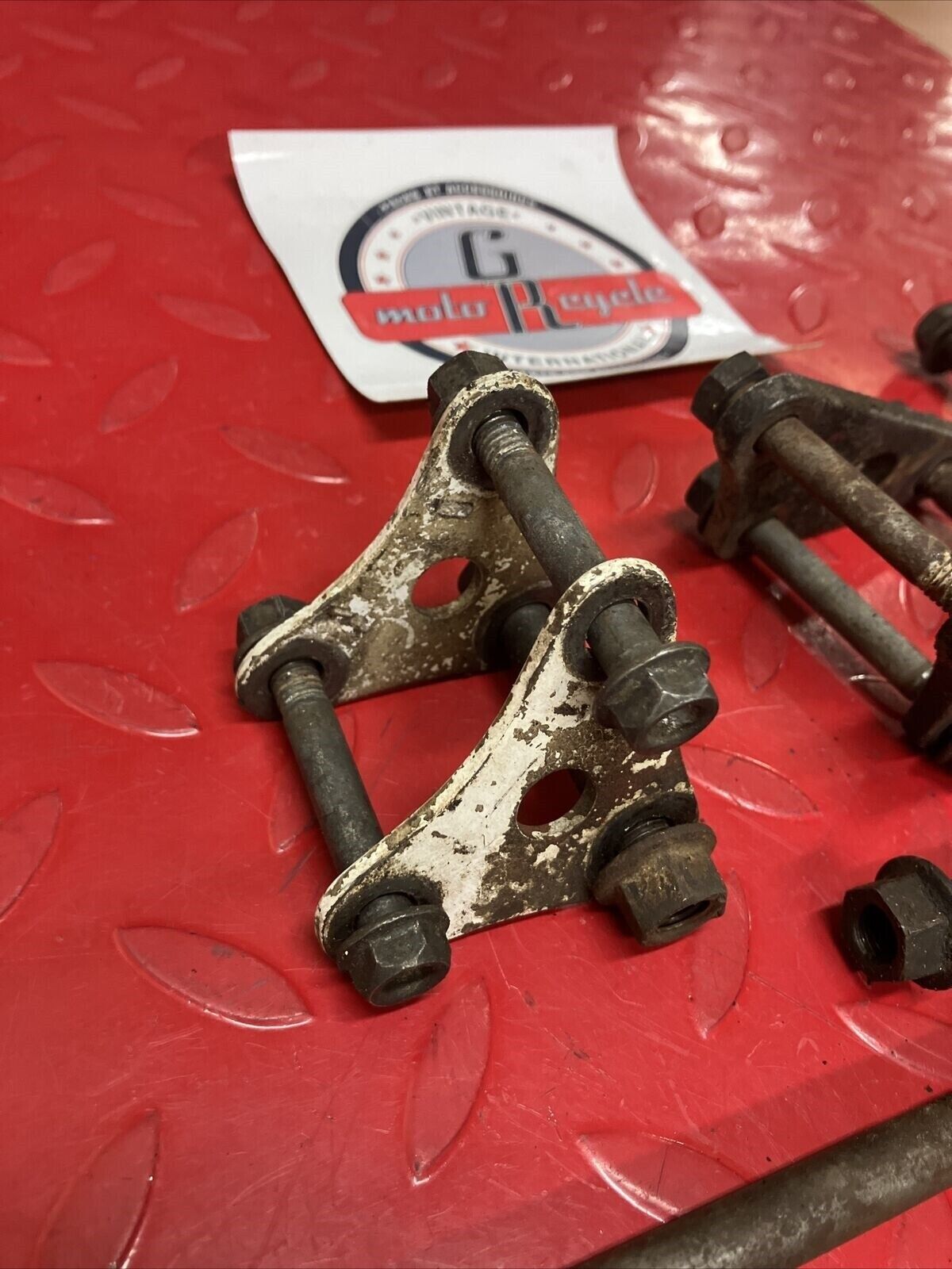 Honda XL600R 1986 Engine motor bolt plate hanger bracket hardware 1983 1985 1987