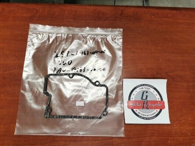 NOS Yamaha FS1 CARBURETOR COVER GASKET 257-15463-00-00 SUB. 3AV-15463-00-00 Y102