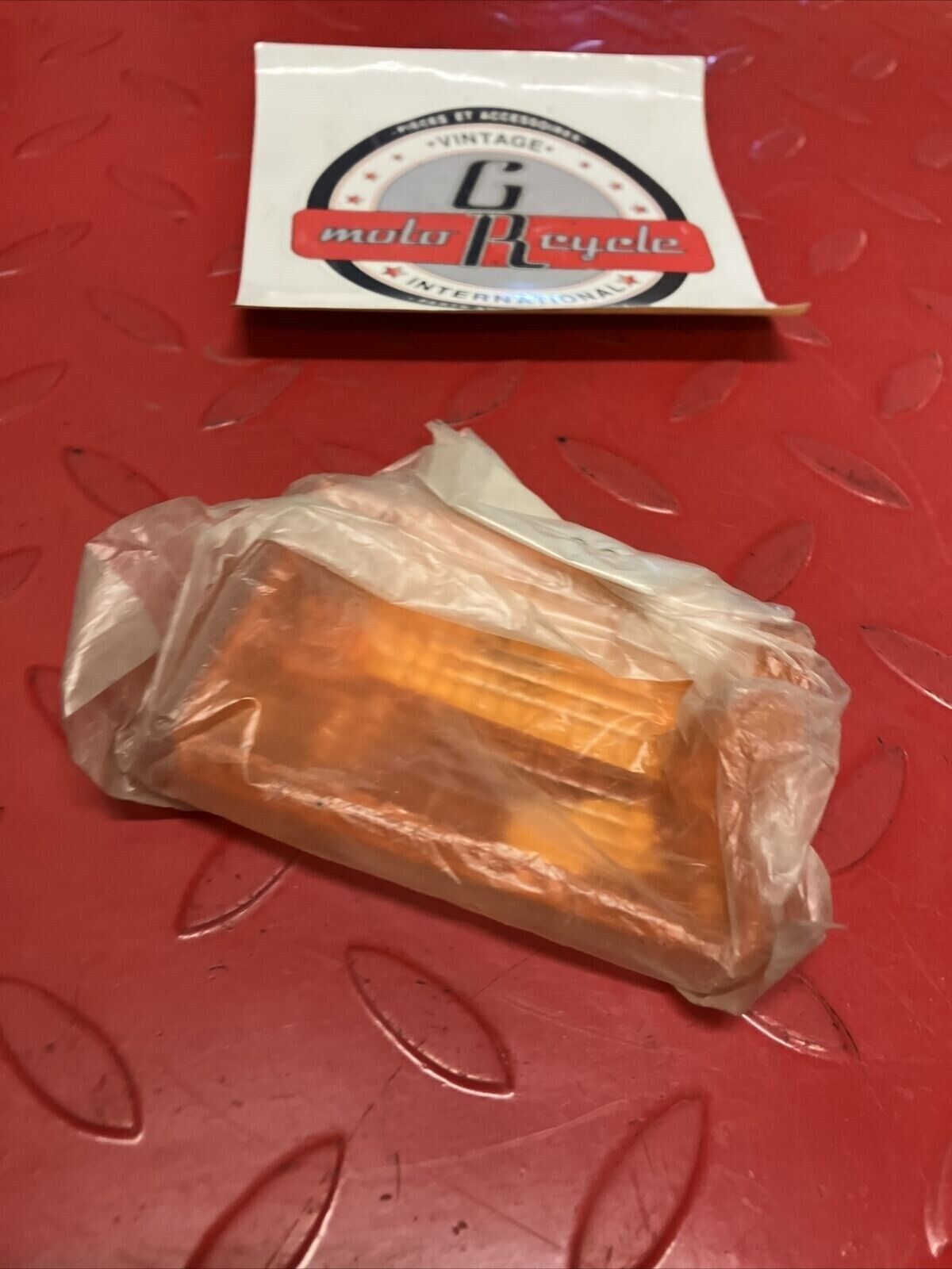 NOS YAMAHA ZUMA CW50 CE50 TURN SIGNAL FLASHER LENS 34N-83312-00-00 Y60