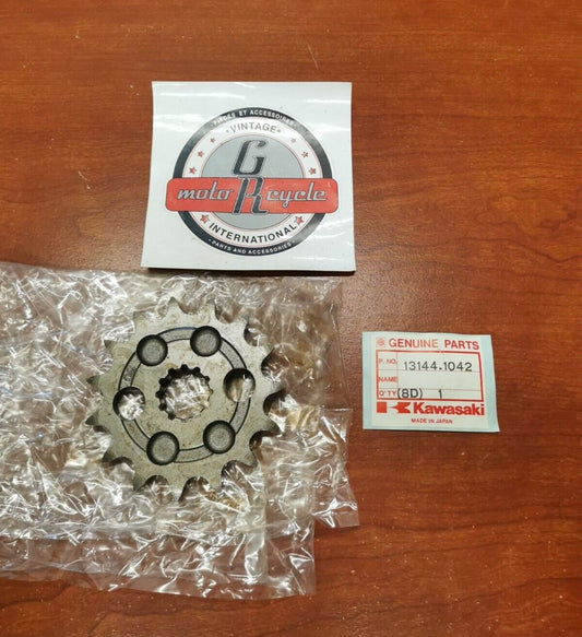 NOS Kawasaki KZ1000 KZ1100 FRONT SPROCKET OUTPUT 15T 13144-1042 K34