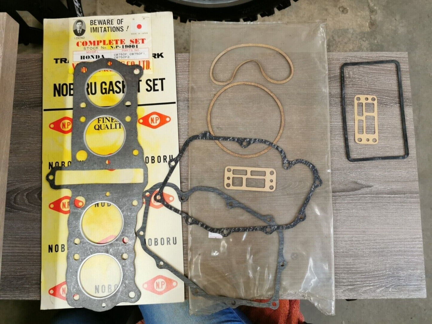 NOS NOBORU NP HONDA CB750F CB750F1 INCOMPLETE GASKET KIT SET NP-19004 J46