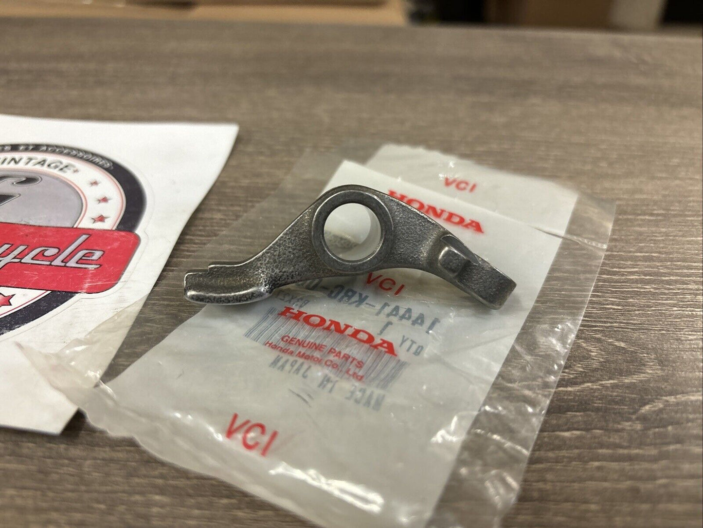 NOS Honda XL250R XR250L XR250R ROCKER ARM B 14441-KR0-000 H138