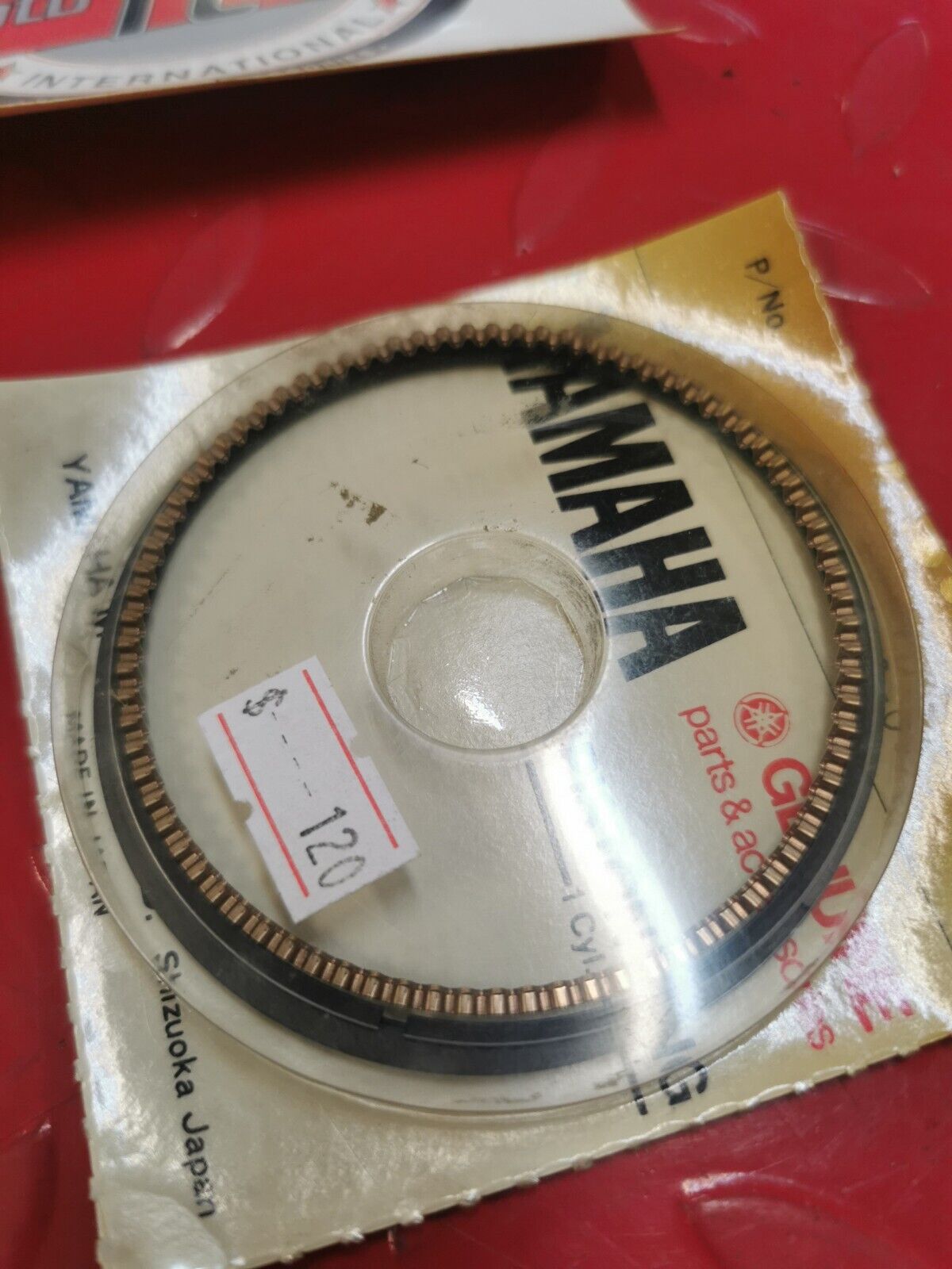 NOS Yamaha FZR1000 PISTON RING SET 2GH-11610-00-00 Y17