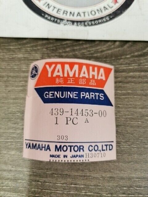 NOS YAMAHA LB802AE LB802AC LB50 AIR CLEANER JOINT 439-14453-00-00 Y170